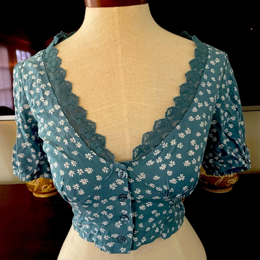 Teal Kendall & Kyle Crop Top- size S